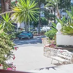 Hotel Assinos Palace Giardini-Naxos