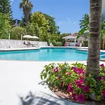 Assinos Palace Hotel 4*