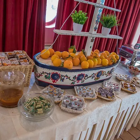 Assinos Palace Otel Giardini Naxos