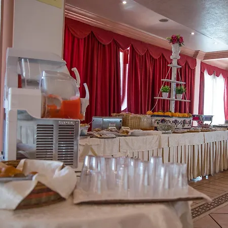 Assinos Palace Otel 4*