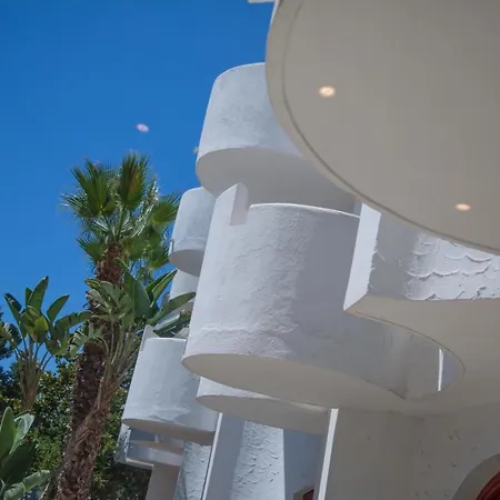 Assinos Palace 4*