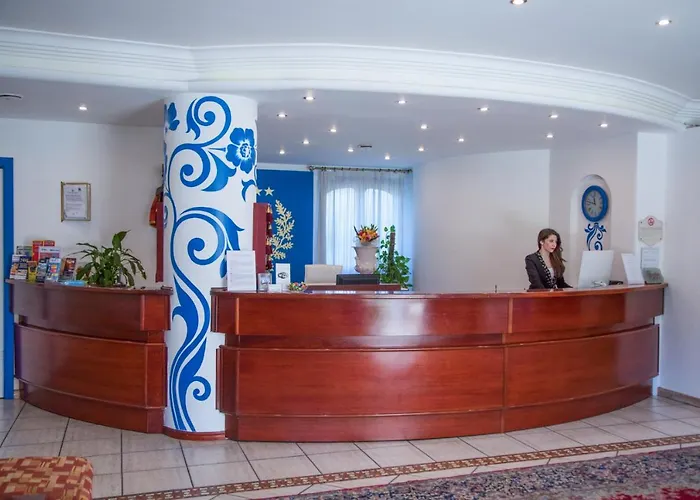 Assinos Palace ジャルディーニ・ナクソス