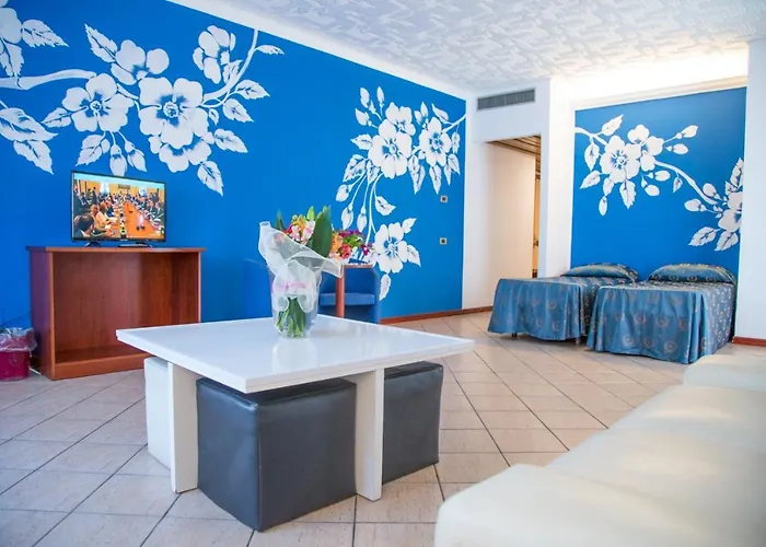 Assinos Palace ホテル 4*