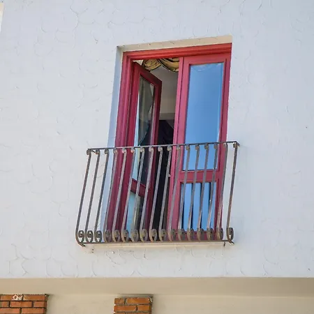 Assinos Palace جيارديني ناكسوس