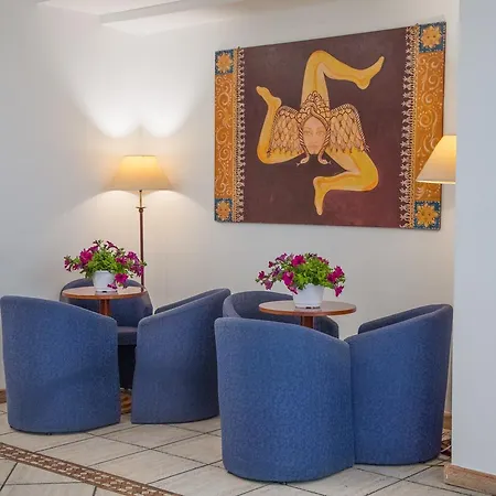 فندق Assinos Palace 4*