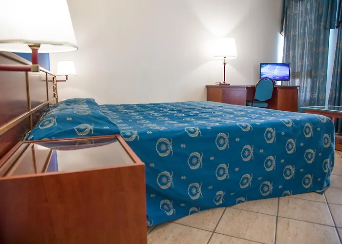 Assinos Palace Hotel 4*