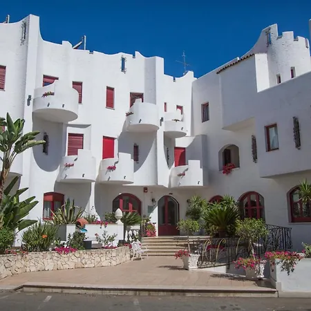 Отель Assinos Palace 4*