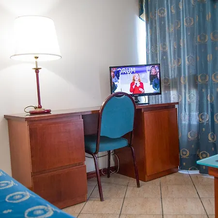 Отель Assinos Palace