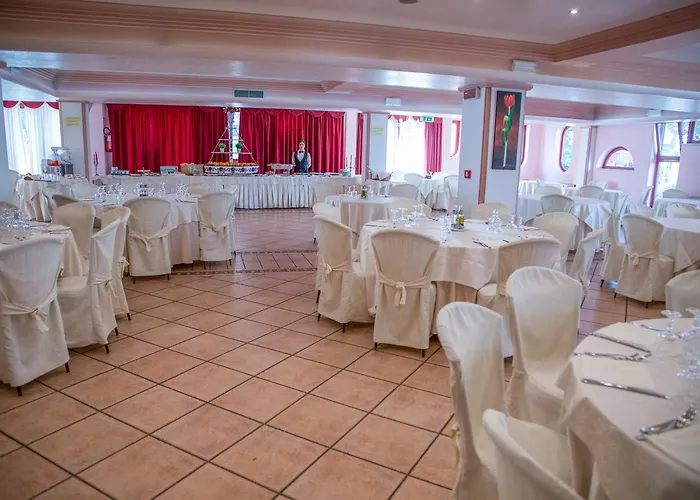 Assinos Palace Giardini Naxos